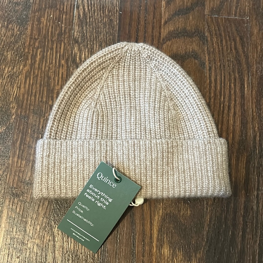 QUINCE - 100% cashmere ribbed beanie, oatmeal